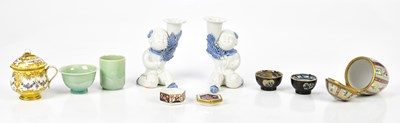Lot 2125 - SAMPSON; a lidded chocolate cup, in the manner...