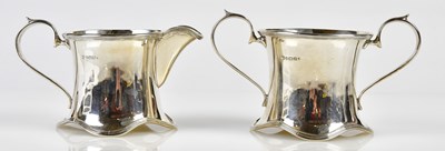 Lot 2107 - CHARLES S GREEN & CO; a George V hallmarked...