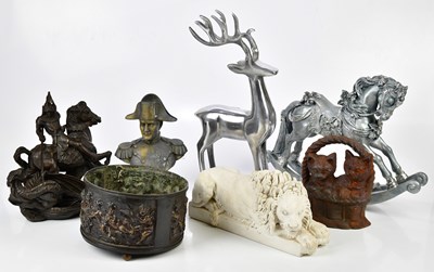 Lot 1387 - A small group of ornaments to include a resin...