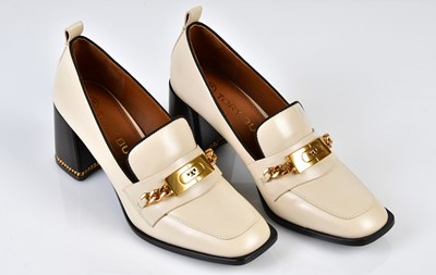 Lot 1066 - TORY BURCH; a pair of unworn Ruby Sierra cream...