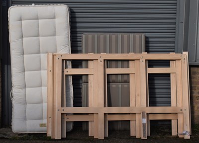 Lot 529 - A Simmons single mattress (as new), with...