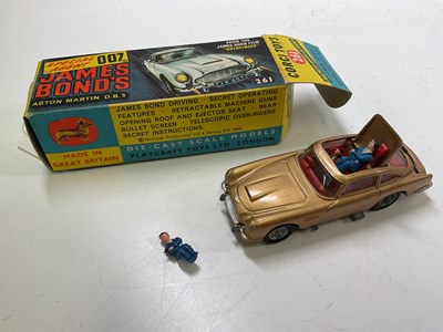Lot 86 - CORGI; a vintage boxed 261 James Bond Aston...