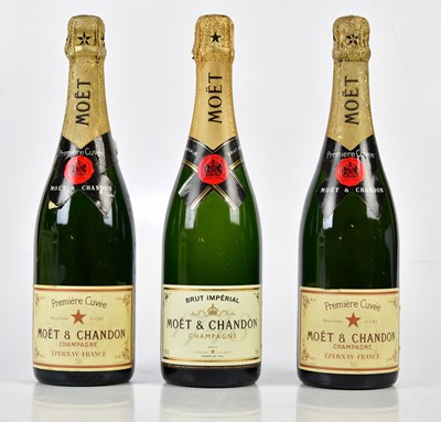 Lot 4320 - CHAMPAGNE; three bottles Moët & Chandon...