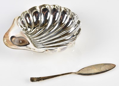 Lot 2460 - ATKIN BROS; an Edward VII hallmarked silver...