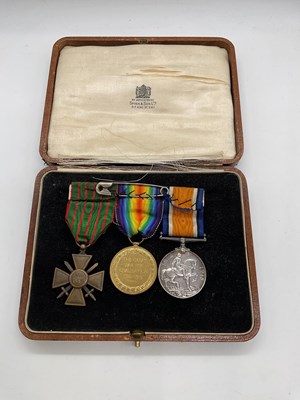 Lot 2 - A trio of WWI medals awarded to Capt. E. D....