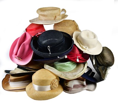 Lot 950 - Twenty vintage hats including a Connor straw...