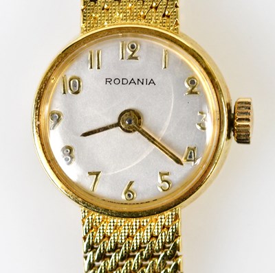 Lot 2876 - A lady's 18ct gold cased wristwatch, the...