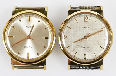 Lot 2914 - TIMEX; two stainless steel electric...