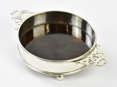 Lot 2645 - STOKES & IRELAND LTD; a George V hallmarked...