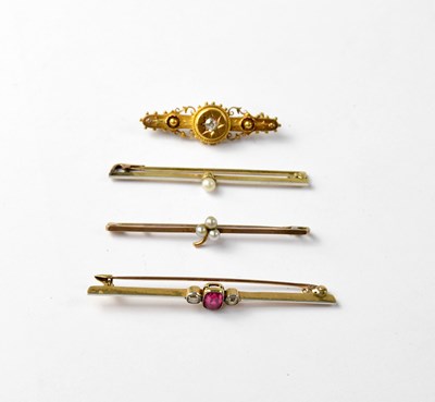 Lot 905 - Four Victorian and Edwardian bar brooches