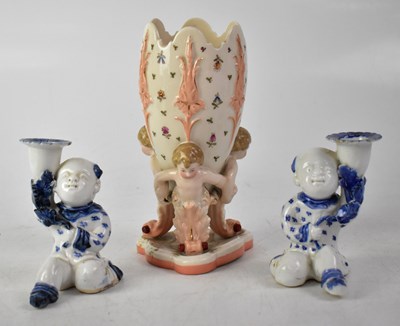 Lot 253 - An early 20th century Vienna tulip-shaped vase