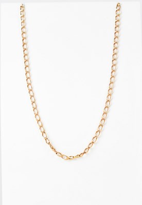 Lot 1094 - A 9ct gold chain necklace with twist links and...