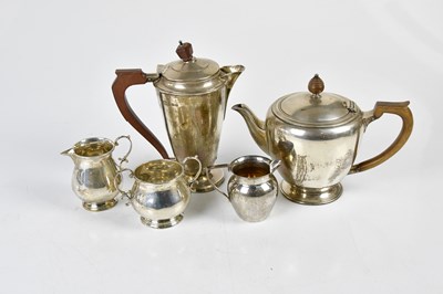 Lot 2091 - FATTORINI & SONS; an Elizabeth II hallmarked...