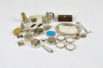 Lot 2470 - A small collection of sterling silver and...