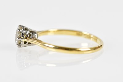 Lot 37 - An 18ct yellow gold platinum tipped diamond...