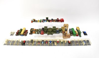 Lot 418 - Various diecast model vehicles, including...