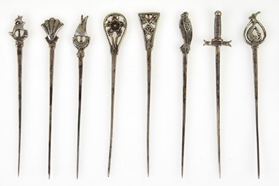 Lot 2758 - J A LANTON, PERTH; a cased set of eight silver...