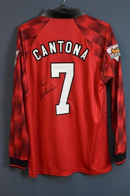 Lot 5227 - ERIC CANTONA; a 1996/98 Manchester United...