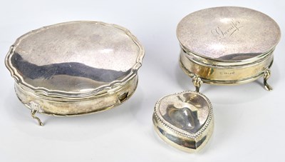 Lot 2404 - A George V hallmarked silver jewellery box of...