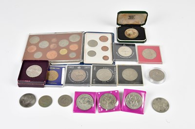 Lot 3195 - A collection of British coins, including...