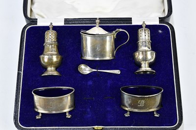 Lot 1081 - E S BARNSLEY & CO; a George V case six piece...