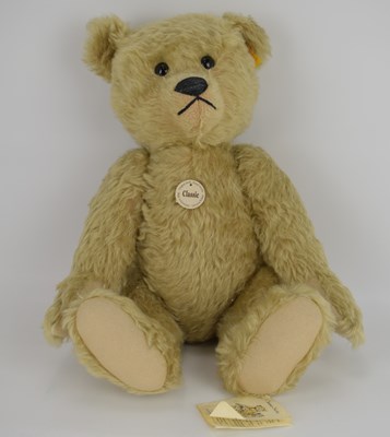 Lot 692 - STEIFF; a no.004674 Classic Mohair teddy bear,...