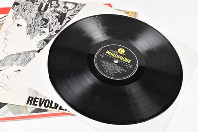 Lot 5203 - THE BEATLES; Magical Mystery Tour vinyl...