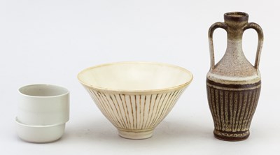 Lot 298 - MURIEL WRIGHT (1914-2003); a stoneware bowl...