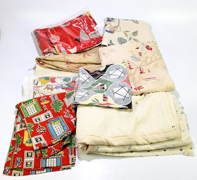 Lot 787 - A large French linen vintage bedspread...
