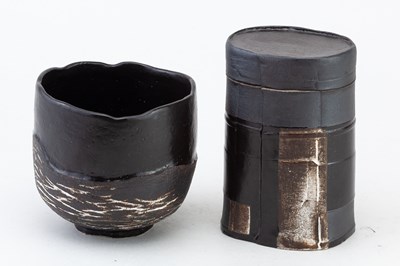 Lot 36 - ALEX HAGEN; an oval stoneware box and cover...