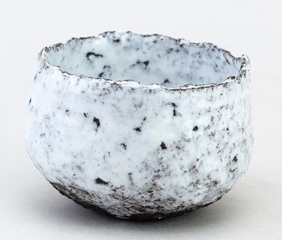 Lot 24 - AKIKO HIRAI (born 1970); a stoneware chawan...