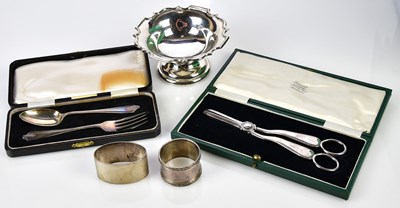 Lot 2780 - BARKER BROS SILVER LTD; an Elizabeth II...
