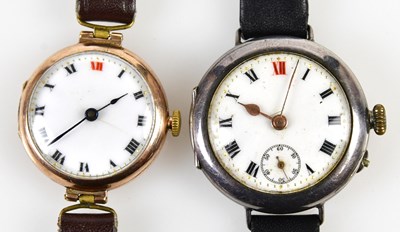 Lot 2947 - A 9ct gold cased lady's wristwatch, the enamel...