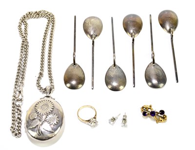 Lot 1402 - A hallmarked silver pendant and chain, the...