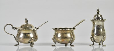 Lot 2496 - WILLIAM SUCKLING LTD; a George V hallmarked...