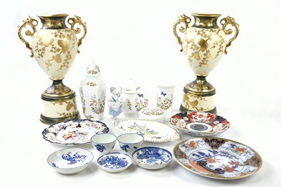 Lot 5415 - WORCESTER; a Dr Wall period blue and white tea...