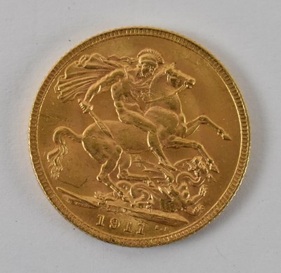 Lot 990 - A George V 1911 full sovereign.
