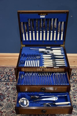Lot 1000 - A mahogany cased canteen of Walker & Hall...