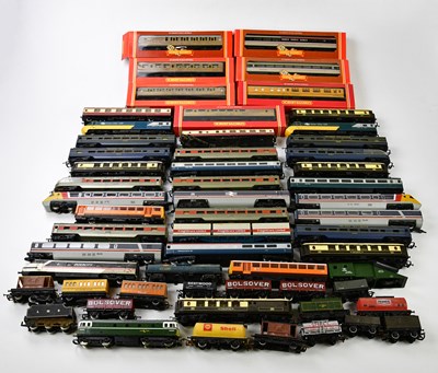 Lot 4347 - HORNBY; a collection of Hornby and other...