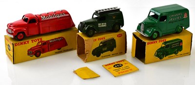 Lot 4545 - DINKY TOYS; three boxed model vehicles, 261...