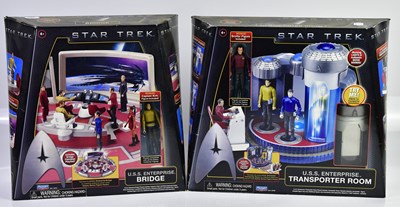 Lot 4662 - STAR TREK; a Playmates 'USS Enterprise Bridge'...