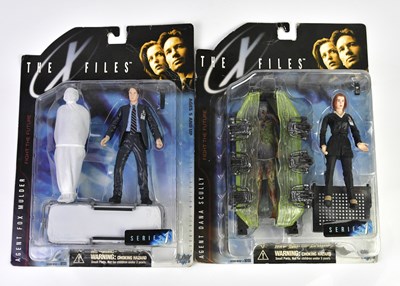 Lot 4669 - THE X FILES; two figures, comprising 'Agent...