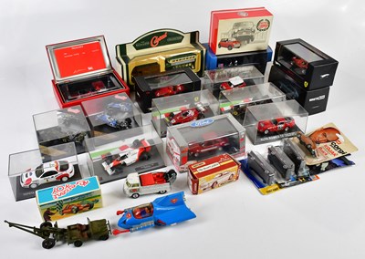 Lot 4558 - A small collection of diecast vehicles to...