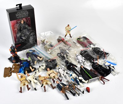 Lot 4581 - STAR WARS; a mixed collection of figures to...
