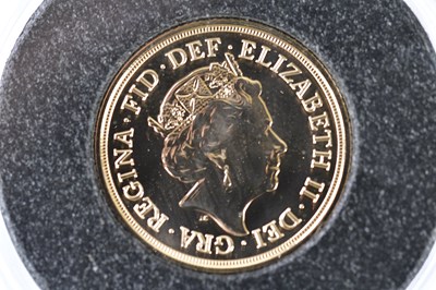 Lot 1171 - An Elizabeth II platinum jubilee full...
