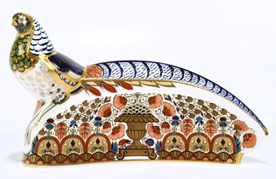 Lot 680 - ROYAL CROWN DERBY; an animal form paperweight '...