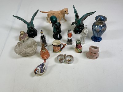 Lot 215 - A quantity of various ceramics including Royal...