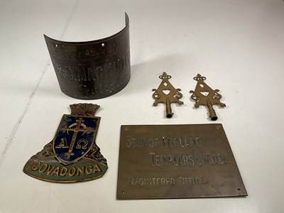 Lot 273 - A collection of metalware objects including...