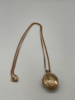 Lot 347 - A 9ct yellow gold fine link chain, length 45cm,...