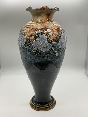 Lot 218 - A late 19th/early 20th century Royal Doulton...